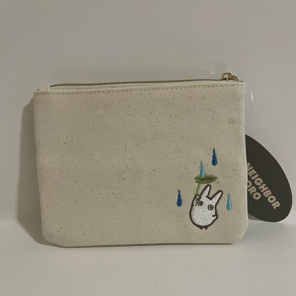 My Neighbor Totoro Tissue Holder/Small Embroidered Pouch - Picture 2 of 7